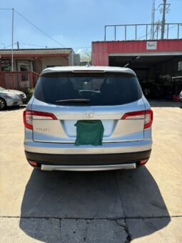 
										Honda Pilot full									