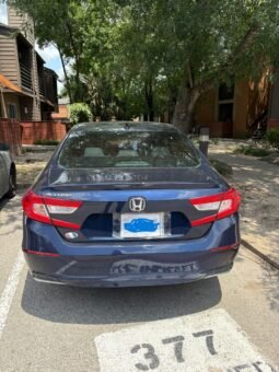 
										Honda Accord LX Sport full									