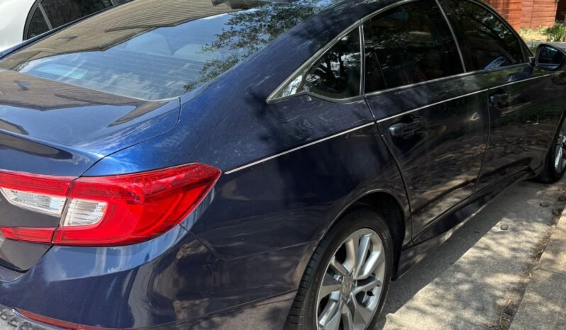 
								Honda Accord LX Sport full									