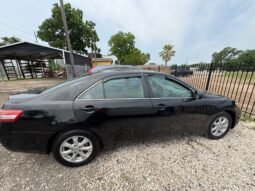 
										Toyota Camry LE full									