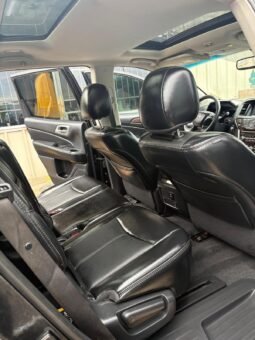 
										Nissan Pathfinder full									