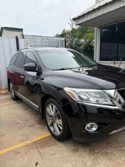 
										Nissan Pathfinder full									