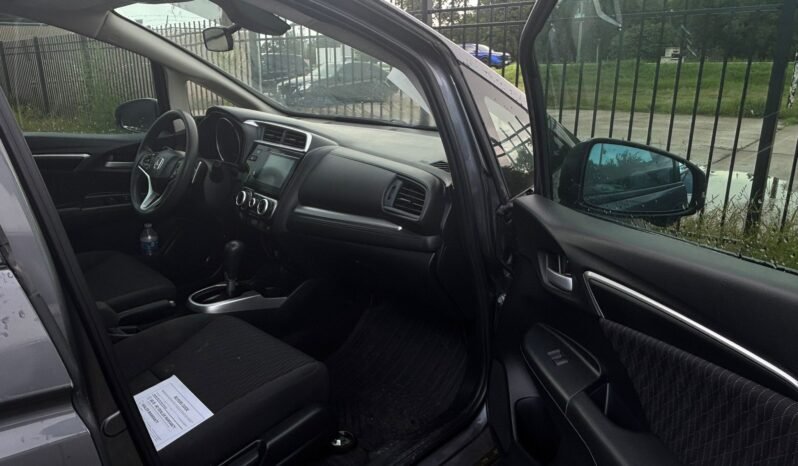 
								🚗 2019 Honda Fit – Only 43,000 Miles! 🔥 full									