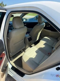 
										Toyota Camry XLE full									