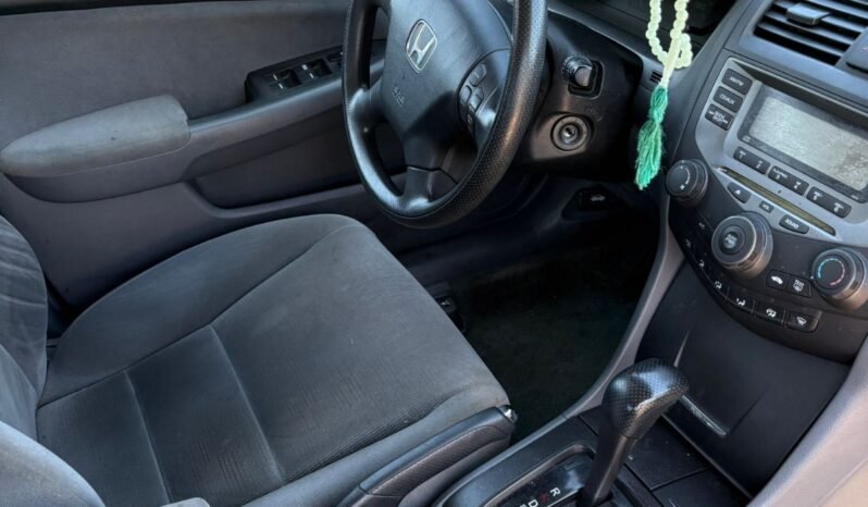 
								Honda Accord LX Sedan 4D 2007 full									