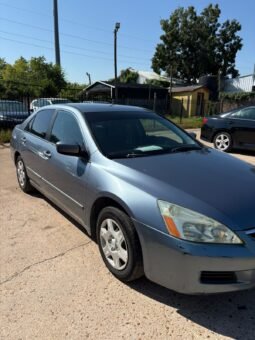 
										Honda Accord LX Sedan 4D 2007 full									