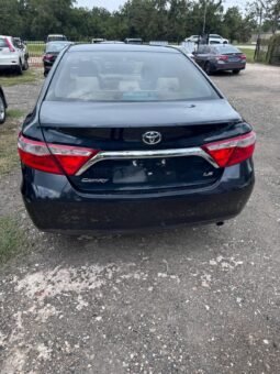 
										Toyota Camry LE full									
