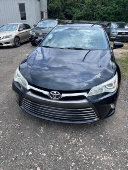 
										Toyota Camry LE full									