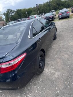 
										Toyota Camry LE full									