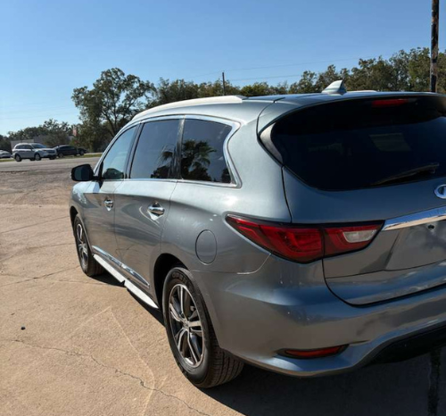 
								2017 Infiniti QX60 full									