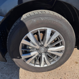 
										2020 Nissan Pathfinder full									