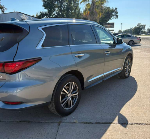 
								2017 Infiniti QX60 full									