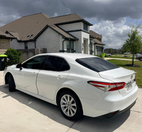 
								2018 Toyota Camry LE full									