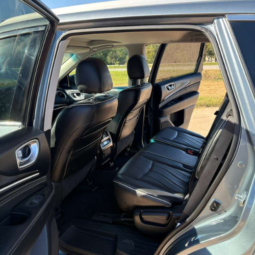 
										2017 Infiniti QX60 full									