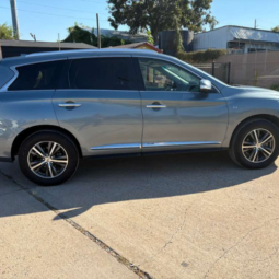 
										2017 Infiniti QX60 full									