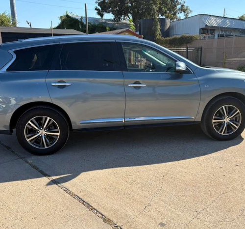 
								2017 Infiniti QX60 full									