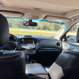 
										2017 Infiniti QX60 full									