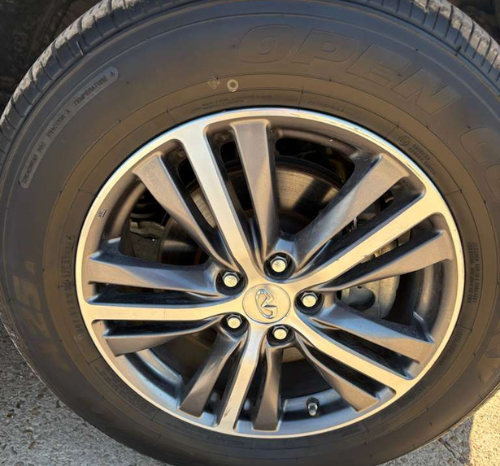 
								2017 Infiniti QX60 full									