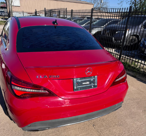 
								2018 Mercedes-Benz CLA 250 full									
