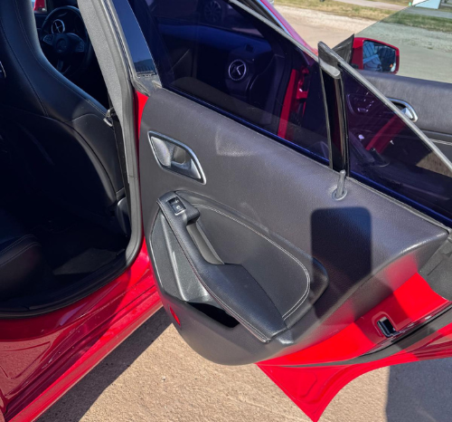 
								2018 Mercedes-Benz CLA 250 full									