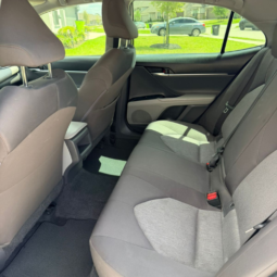 
										2018 Toyota Camry LE full									