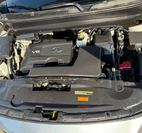 
								2017 Infiniti QX60 full									