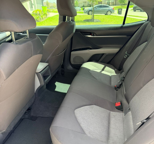 
								2018 Toyota Camry LE full									