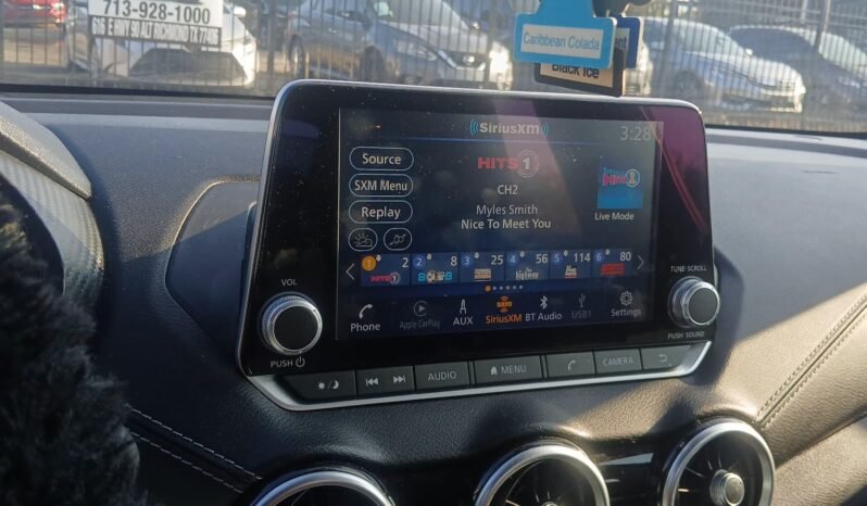 
								2022 Nissan Sentra SV full									