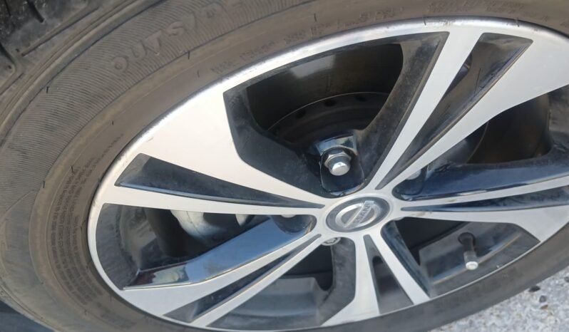 
								2022 Nissan Sentra SV full									